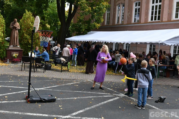 Nowa Sól. Parafialny piknik franciszkański