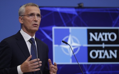 Szef NATO: Putin nieustannie próbuje wskazać, że NATO jest stroną wojny na Ukrainie; to niedorzeczne