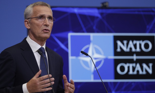 Szef NATO: Putin nieustannie próbuje wskazać, że NATO jest stroną wojny na Ukrainie; to niedorzeczne