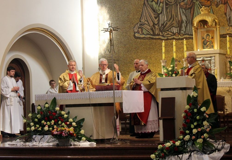 Msza na 100-lecie miasta Zabrze