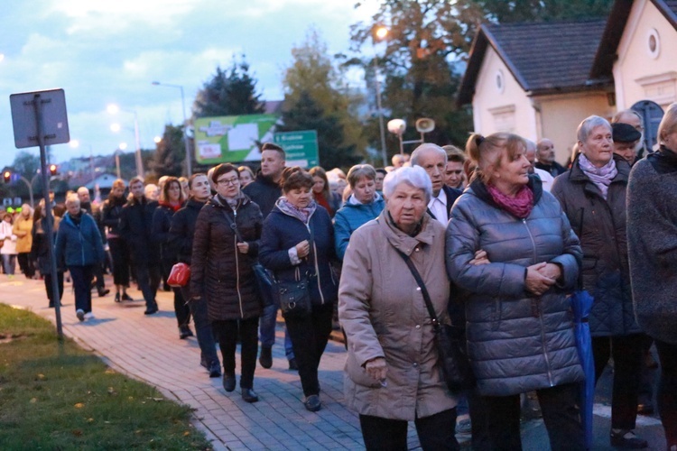 Tarnów. Procesja różańcowa