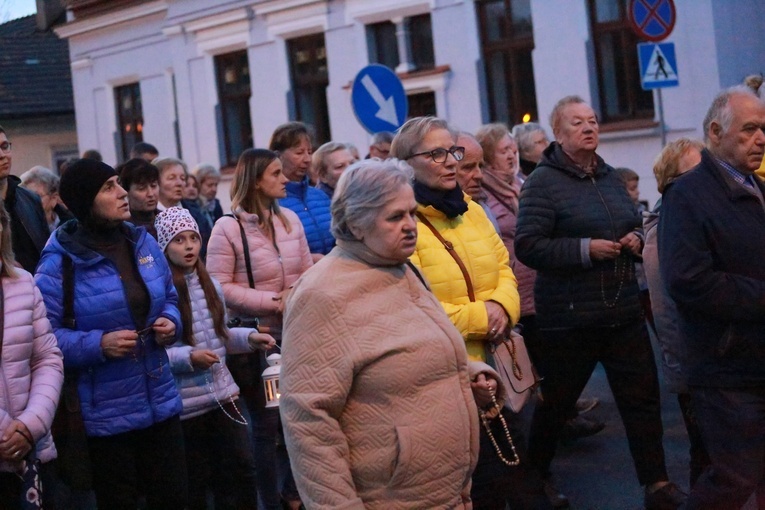 Tarnów. Procesja różańcowa