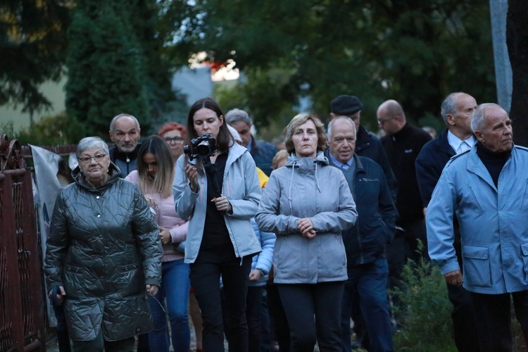 Tarnów. Procesja różańcowa