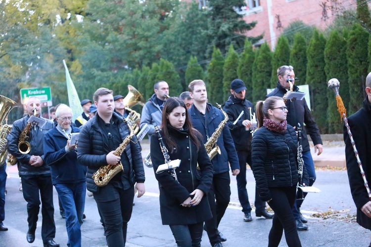 Tarnów. Procesja różańcowa