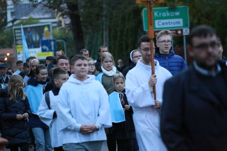 Tarnów. Procesja różańcowa