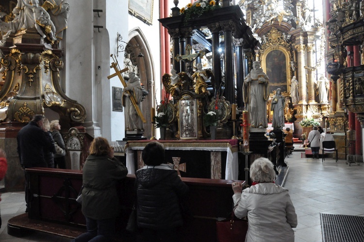 Pielgrzymka Caritas do Trzebnicy