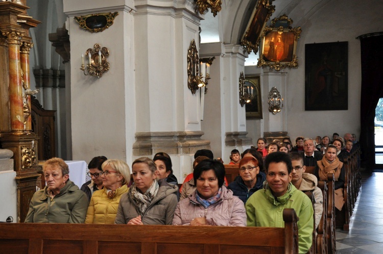 Pielgrzymka Caritas do Trzebnicy