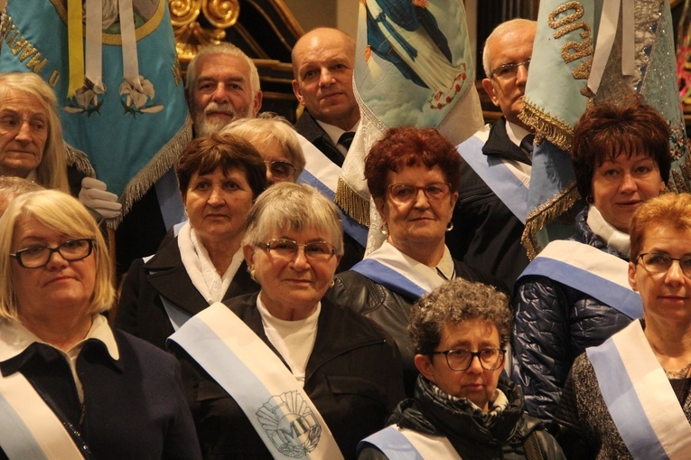 Tuchów. Zawierzenie Rycerstwa Pani Tuchowskiej