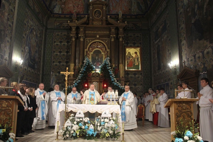 250. rocznica obecności obrazu Matki Bożej Szczucińskiej w parafialnej świątyni