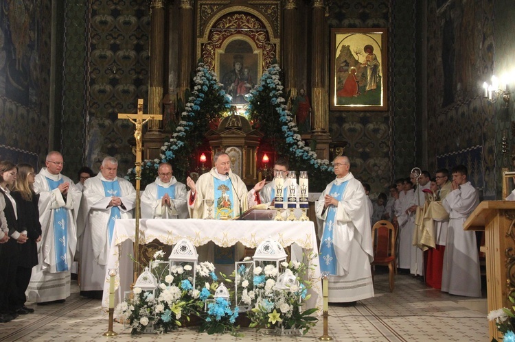 250. rocznica obecności obrazu Matki Bożej Szczucińskiej w parafialnej świątyni