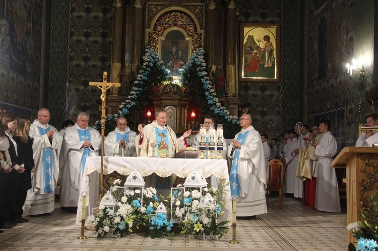 250. rocznica obecności obrazu Matki Bożej Szczucińskiej w parafialnej świątyni