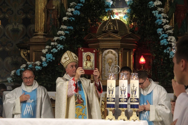 250. rocznica obecności obrazu Matki Bożej Szczucińskiej w parafialnej świątyni