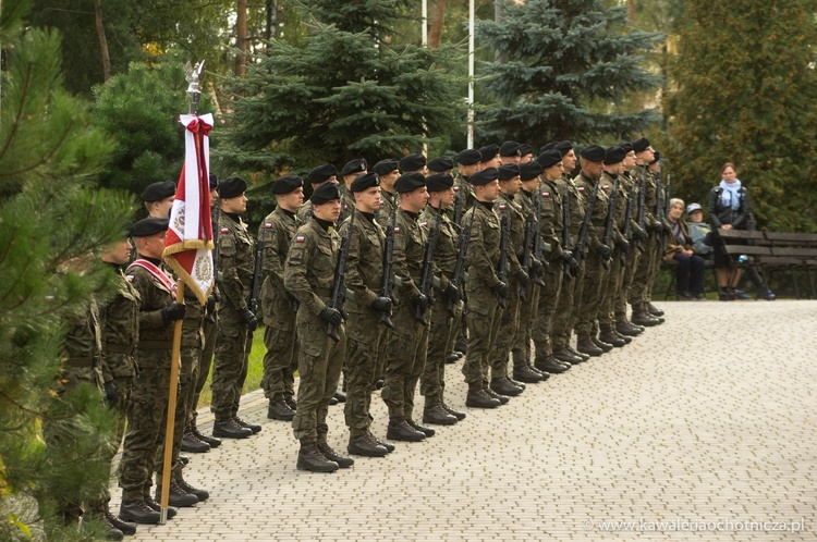 Podniosłość uroczystości podkreślił udział 9 Braniewskiej Brygady Kawalerii Pancernej z Braniewa.