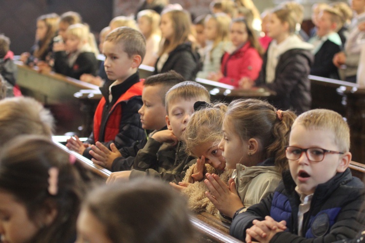 Ślubowanie w szkole św. Franciszka