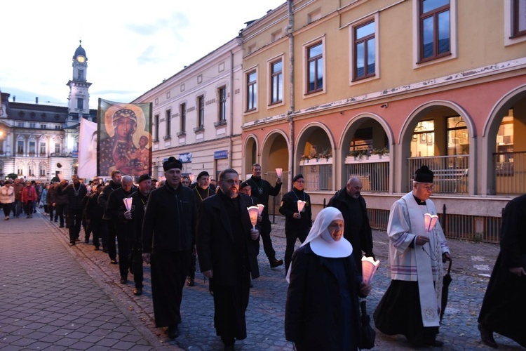 32. Sądecka Procesja Różańcowa