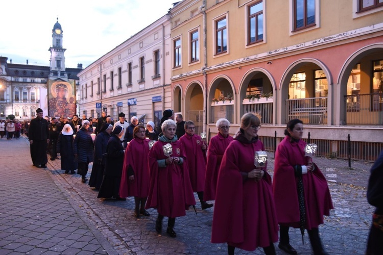 32. Sądecka Procesja Różańcowa