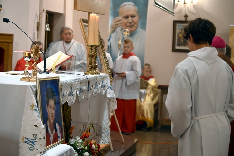 Rozpoczęcie peregrynacji symboli ŚDM w diecezji świdnickiej