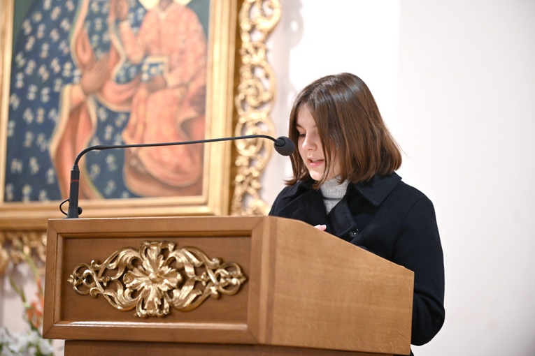 Rozpoczęcie peregrynacji symboli ŚDM w diecezji świdnickiej