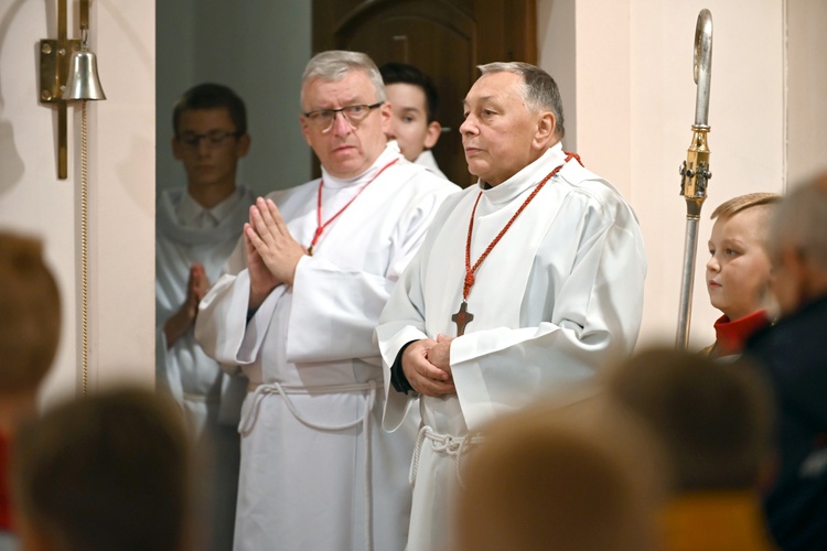 Rozpoczęcie peregrynacji symboli ŚDM w diecezji świdnickiej