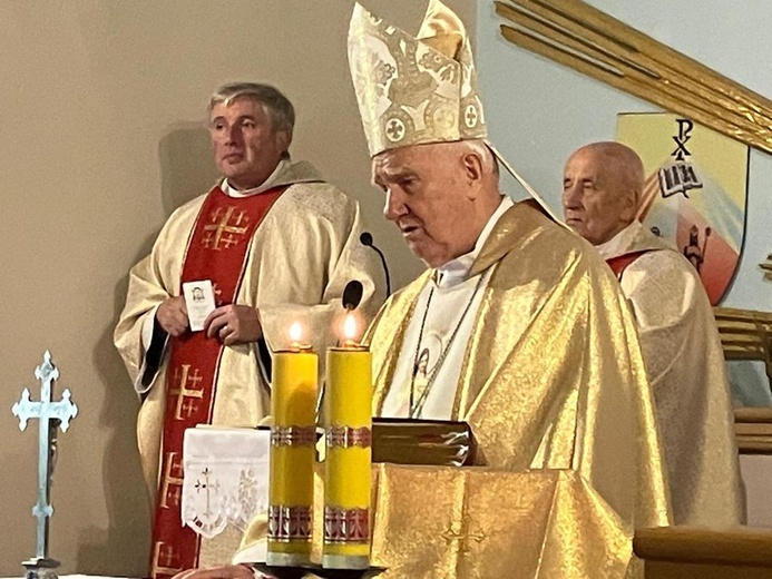 Rocznica wprowadzenia relikwii św. s. Faustyny w Starym Lesieńcu