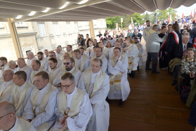 Pielgrzymka Szkół Rodziny Jana Pawła II na Jasną Górę