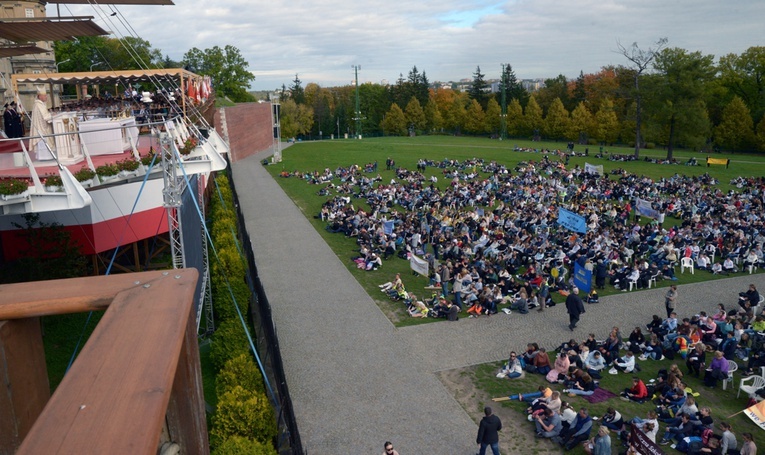 XXII Ogólnopolska Pielgrzymka Rodziny Szkół im. Jan Pawła II na Jasną Górę