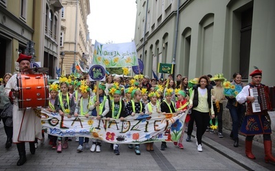 Ulicami Starego Miasta przeszedł Żonkilowy Marsz Nadziei