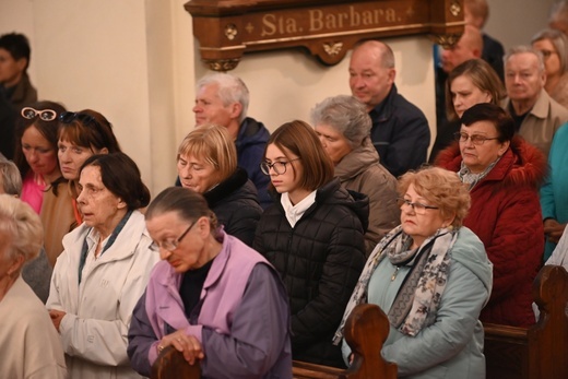 Wałbrzych. Koronacja obrazu Matki Bożej Białokamieńskiej