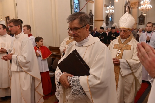 Wałbrzych. Koronacja obrazu Matki Bożej Białokamieńskiej