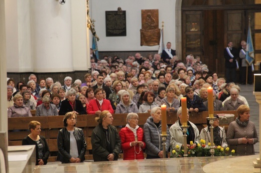 XI Pielgrzymka Żywego Różańca w katedrze w Katowicach