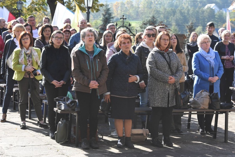 Nauczyciele w Porąbce Uszewskiej