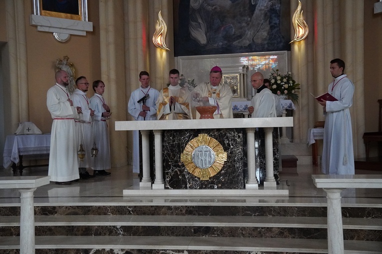 Poświęcenie kościoła w Żernikach Wrocławskich