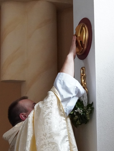 Poświęcenie kościoła w Żernikach Wrocławskich