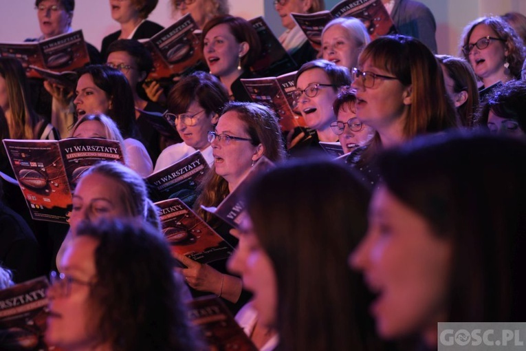 Uwielbienie na zakończenie Zielonogórskich Warsztatów Liturgiczno-Muzycznych