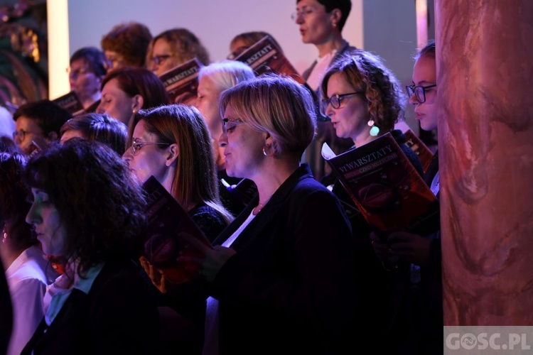 Uwielbienie na zakończenie Zielonogórskich Warsztatów Liturgiczno-Muzycznych