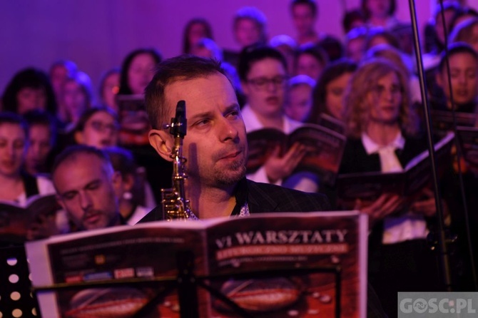 Uwielbienie na zakończenie Zielonogórskich Warsztatów Liturgiczno-Muzycznych