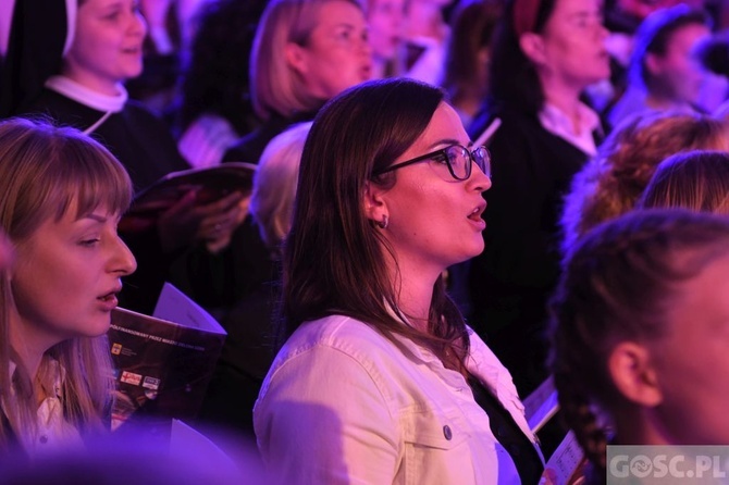 Uwielbienie na zakończenie Zielonogórskich Warsztatów Liturgiczno-Muzycznych