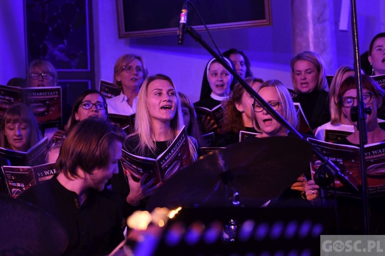 Uwielbienie na zakończenie Zielonogórskich Warsztatów Liturgiczno-Muzycznych
