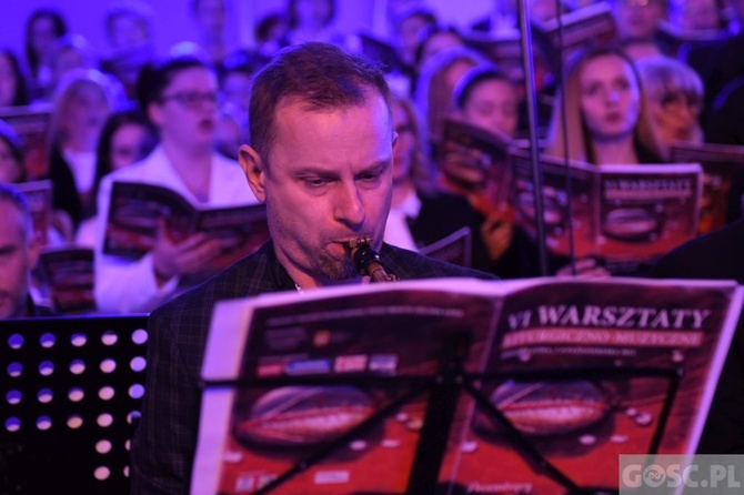 Uwielbienie na zakończenie Zielonogórskich Warsztatów Liturgiczno-Muzycznych