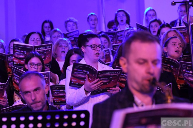 Uwielbienie na zakończenie Zielonogórskich Warsztatów Liturgiczno-Muzycznych