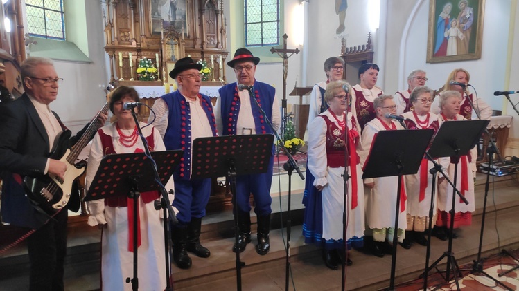 Stolec. Przegląd Pieśni Religijnych z wyjątkowymi tradycjami