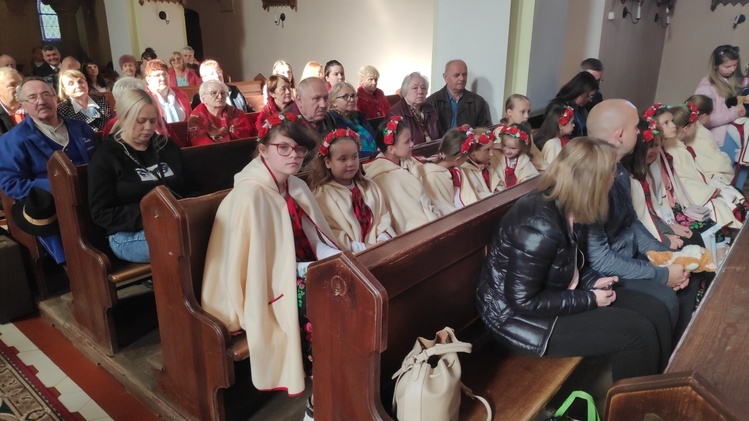 Stolec. Przegląd Pieśni Religijnych z wyjątkowymi tradycjami