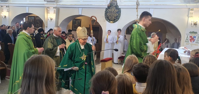 50-lecie kiełczowskiej parafii