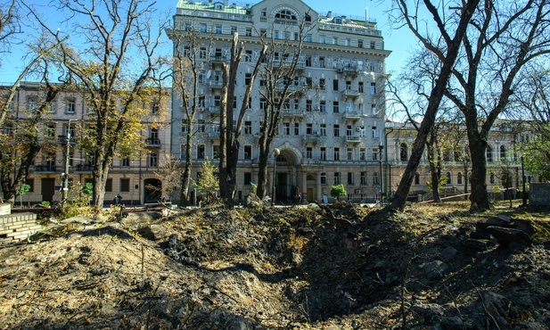 Bp Sobiło: trzeba wygrać tę wojnę, inaczej Rosja dalej będzie szantażować