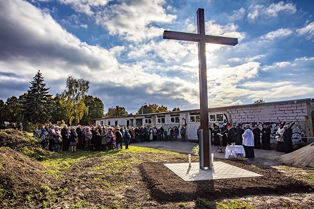 ▲	Nowa parafia powstanie przy ul. Osiedlowej 2,  na działce o wielkości  7 tys. m kw.