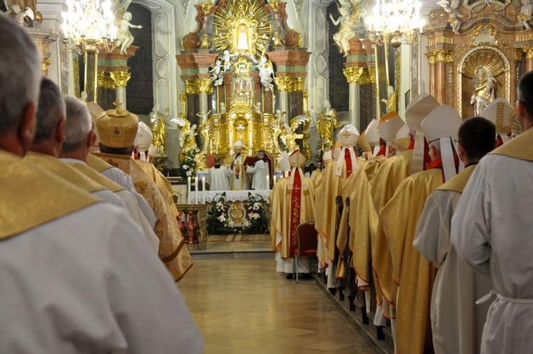 393. Zebranie Plenarne KEP - Msza św. na Górze Świętej Anny