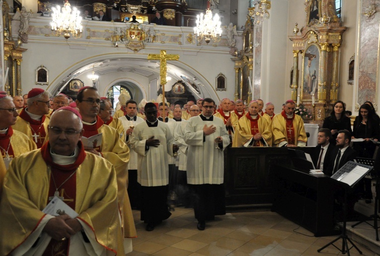 393. Zebranie Plenarne KEP - Msza św. na Górze Świętej Anny