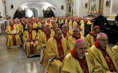 Biskupi uczcili jubileusz diecezji opolskiej na Górze Świętej Anny