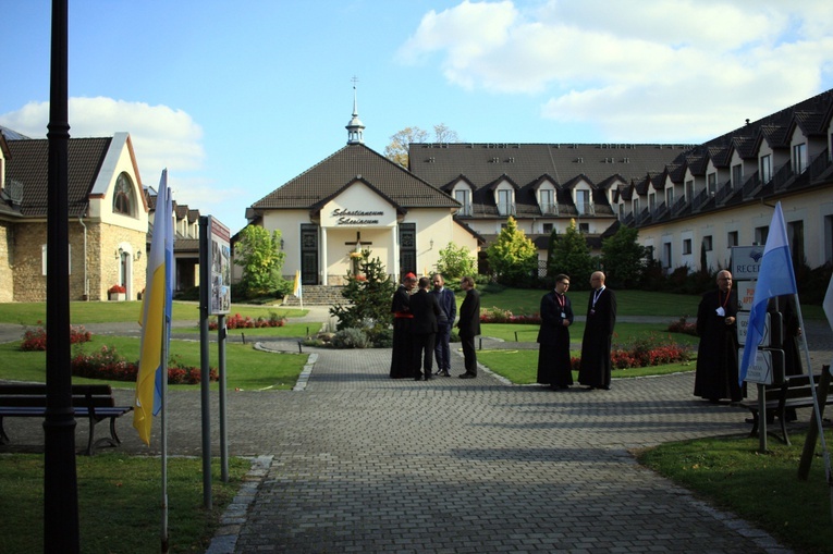 Konferencja prasowa na zakończenie zebrania plenarnego KEP z udziałem kard. Mario Grecha 