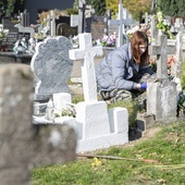 Wolontariat na cmentarzu
